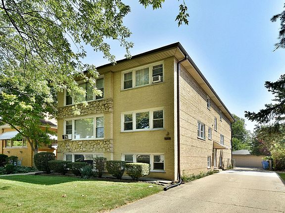 2nd image of 2425 N Nordica Ave