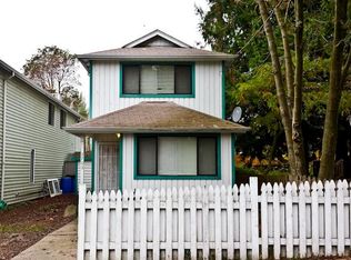 9703 Wallingford Ave N, Seattle, WA 98103