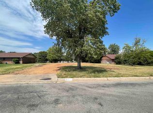 2907 Essex St, Woodward, OK 73801