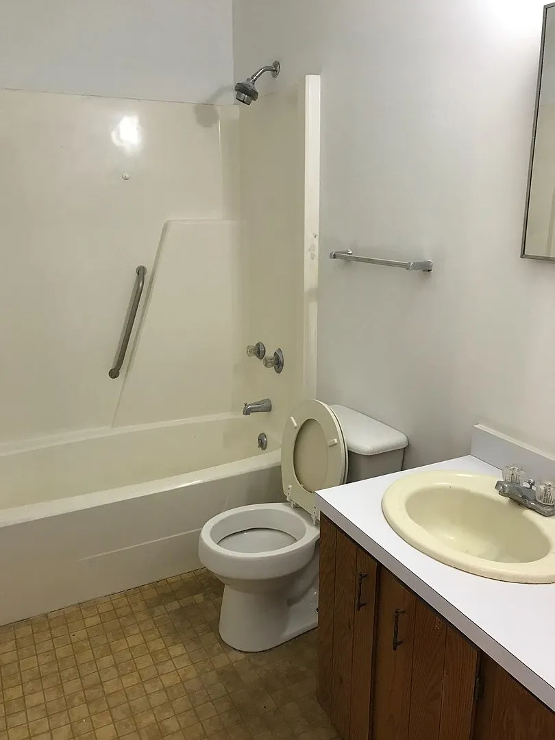 One bedroom heart of Myrtle Beach — Photo 4