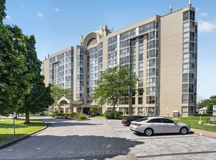 162 Martindale Rd #704, Saint Catharines, ON L2S3S4