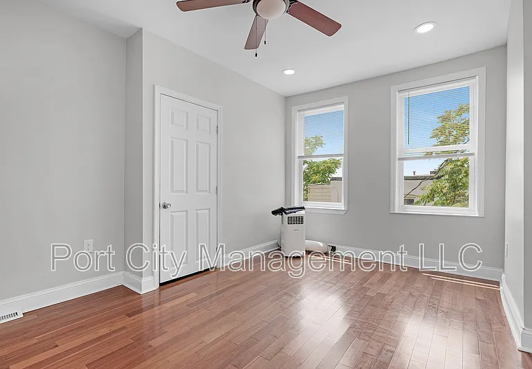 2815 Orleans St — Photo 21