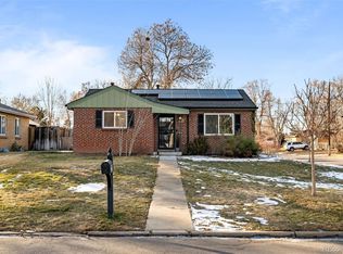 1585 Roslyn St, Denver, CO 80220