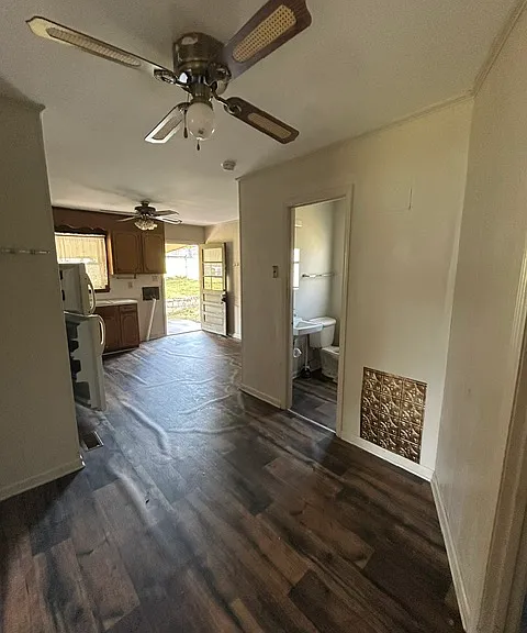 2312 Cline St — Photo 4