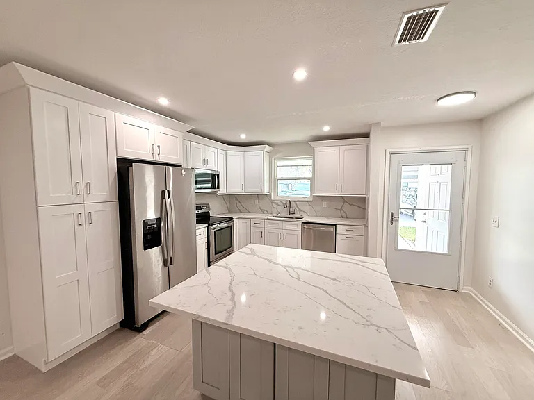 6531 SE Federal Hwy #G107 — Photo 1