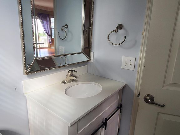 4th image of 13973 Catalina Dr