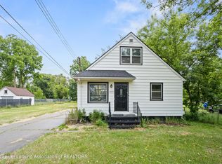 4905 Hughes Rd, Lansing, MI 48910