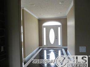 3rd image of 14 Cody Ln