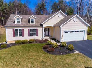 34 Trotter Rd, Selkirk, NY 12158