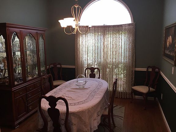 4th image of 7013 Buckhorn Dr