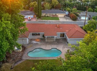 4542 Woodfair Way, Carmichael, CA 95608