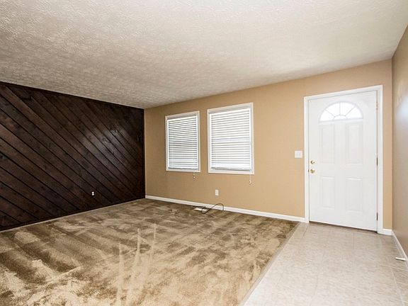 3rd image of 5800-5802 Stormcroft Ave