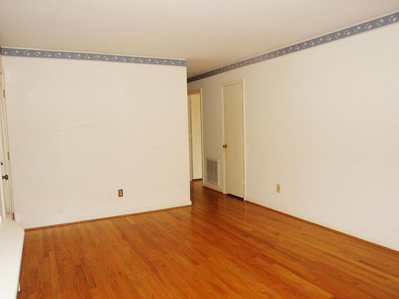 5th image of 4759 Northwood Dr NW