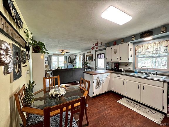 5th image of 4400 Riverview Rd