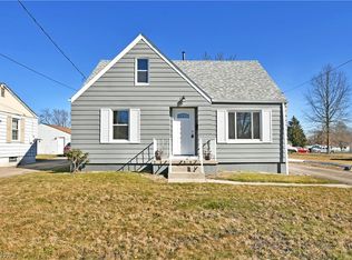 621 Peffer Ave, Niles, OH 44446