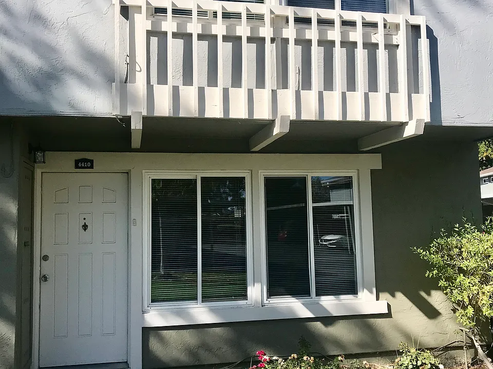 4410 Yuma Ct