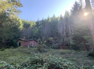 3815 Lutsinger Creek Rd, Scottsburg, OR 97473
