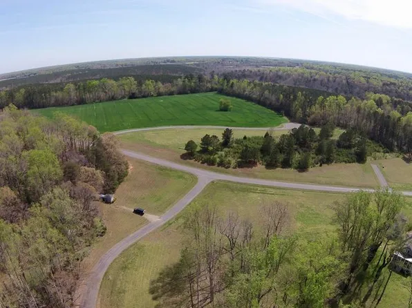 20 Preserve Dr, Lancaster, VA 22503