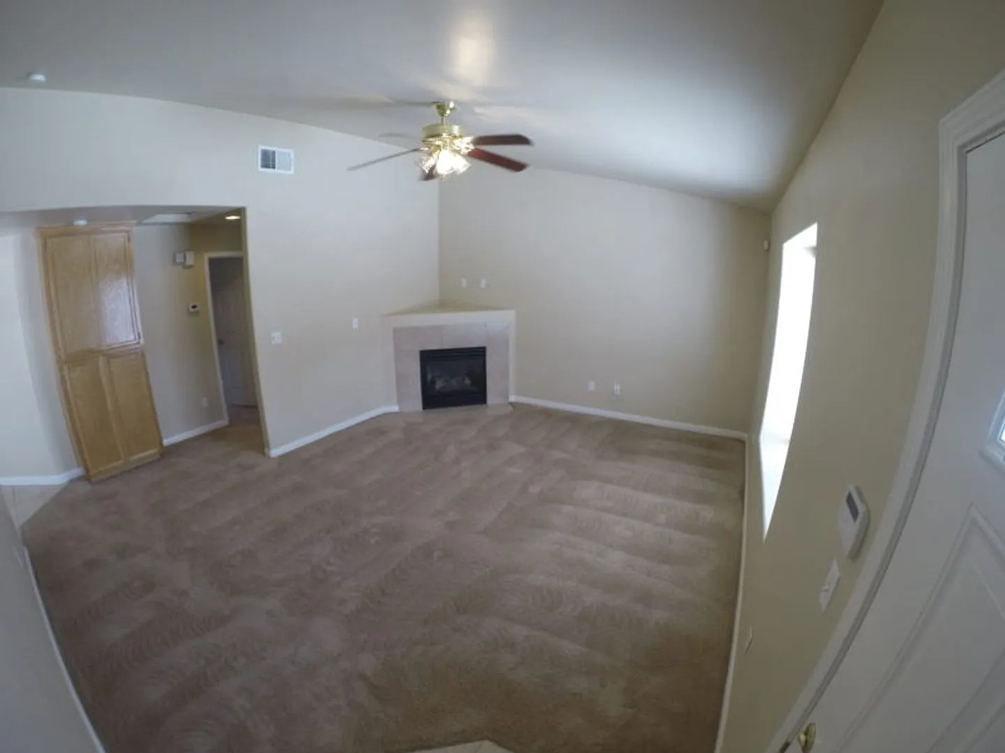 663-665 Clover Meadow Ct — Photo 3