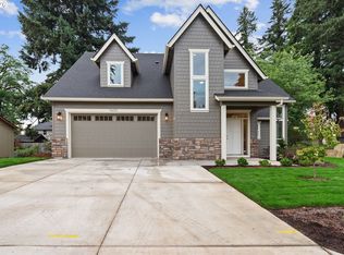 16031 NE Wasco St, Portland, OR 97230