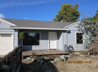 22 W Summit Dr, Redwood City, CA
