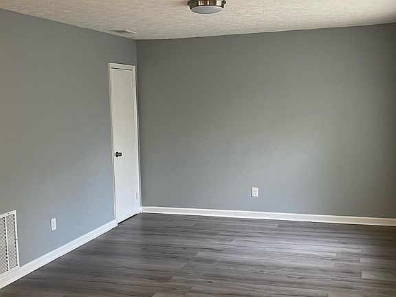 5th image of 1636 Yarbrough St
