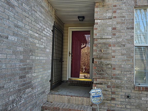 3rd image of 7302 Hollis St