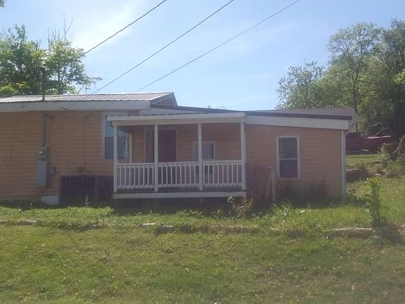3rd image of 4101 Van Dyke Dr