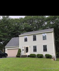 81 Fern St, Auburn, ME, 04210