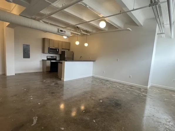 305 6th St, Lynchburg, VA