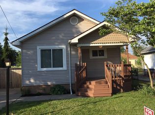 1515 Reswick Dr, Oregon, OH 43616