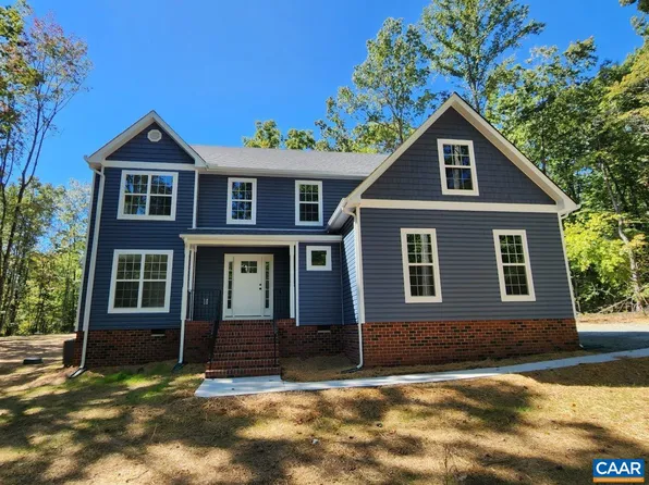 832 Pine Crest Dr, Troy, VA 22974