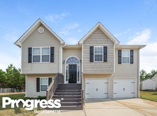 104 Rockefeller Ln, Dallas, GA 30157