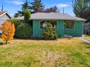 9216 30th Avenue SW, Seattle, WA 98126