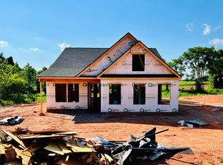 1039 Piedmont Rd, Chesnee, SC 29323