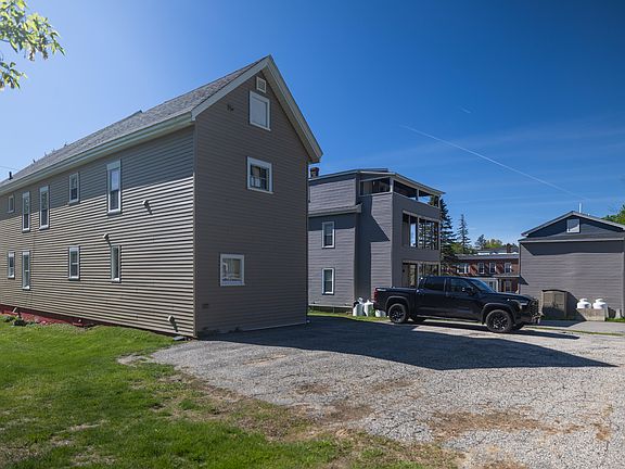 4th image of 24 Sylvan Avenue