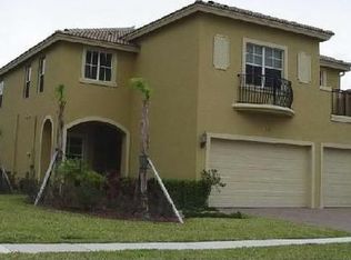 10868 Lake Wynds Ct, Boynton Beach, FL 33437