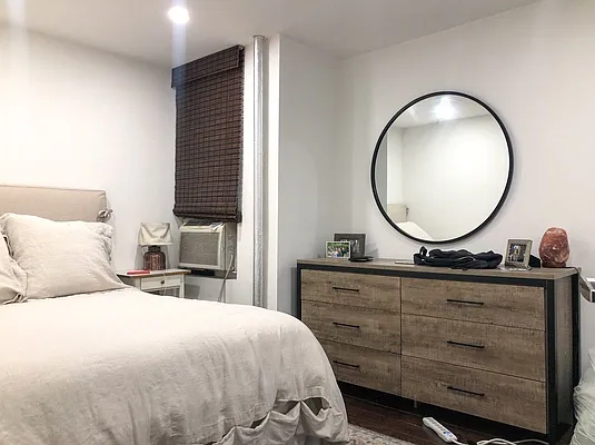 Rented by Kahen Properties | media 23