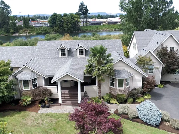 39902 NW 64th Ct, Woodland, WA 98674