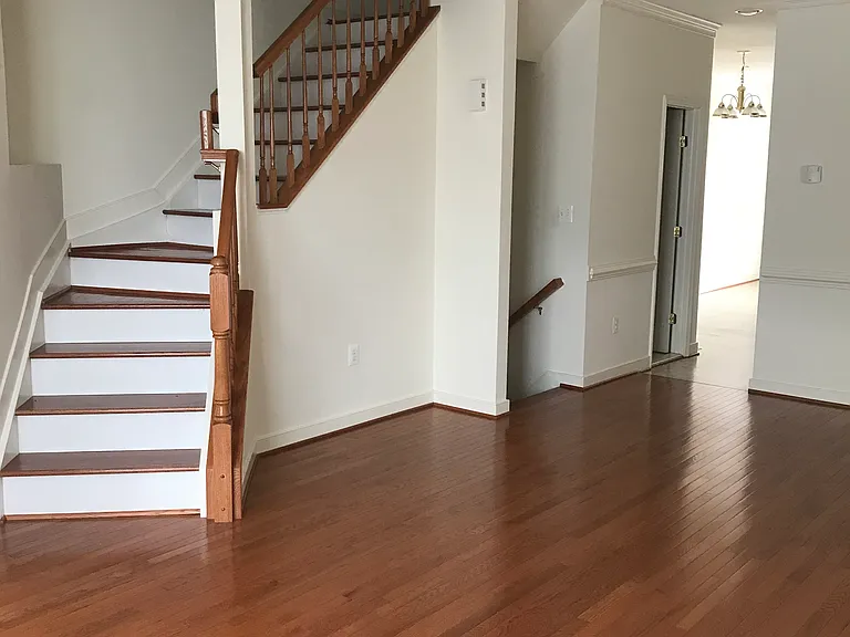 13005 Taxi Dr — Photo 4