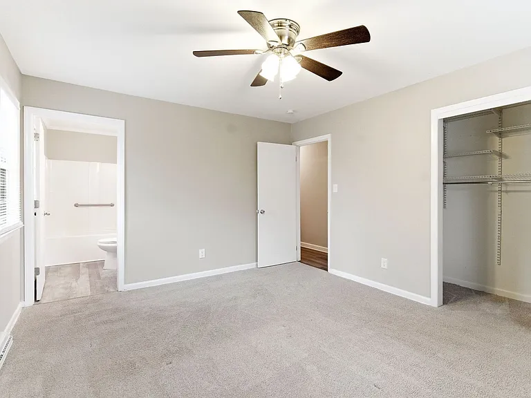 1456 London Dr — Photo 22
