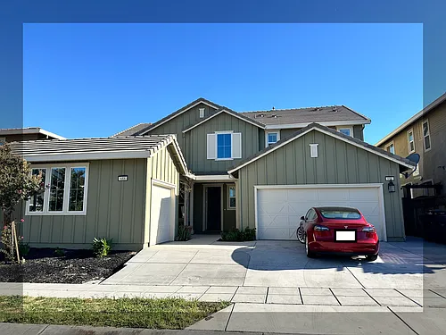 686 W Crocker Ln Photo 1