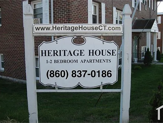 64 Dell Ave — Photo 21