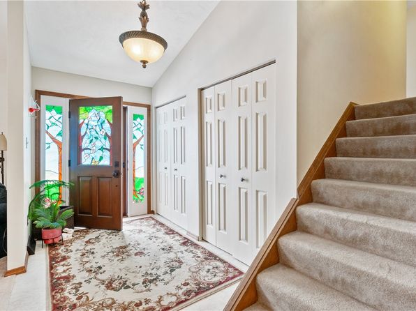 291 Annuity Dr S, Washington, PA 15301