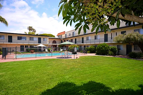 Ocean View Townhomes Photo 1