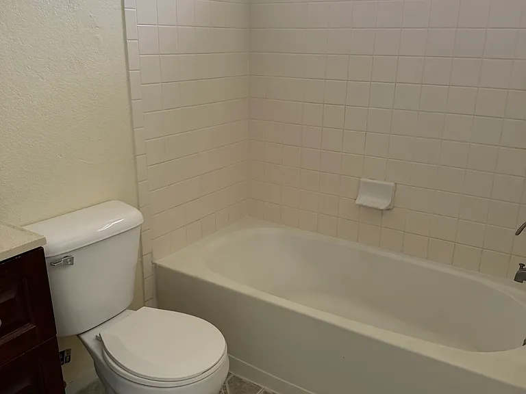 1728 Aquilla Jane Ct — Photo 10