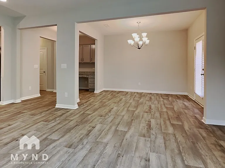 8645 River Ridge Dr — Photo 18
