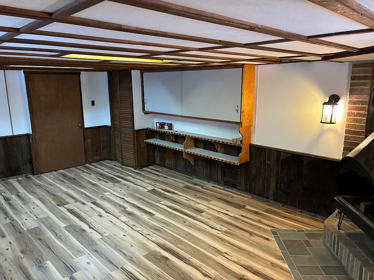 811 Soap Hollow Rd — Photo 16