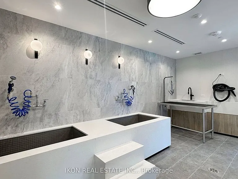 1100 Sheppard Ave W #Penthouse 07 — Photo 5