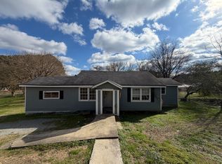 211 Thurman St, La Fayette, GA